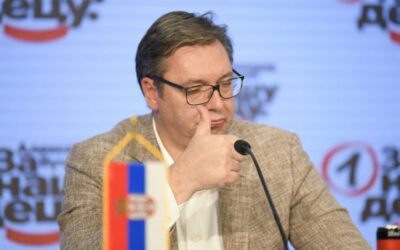 Csodálatos asszony – mondta  a békés polgárokra kaszával támadó nőről a szerb elnök