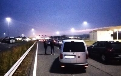 Durvul a határhelyzet, legalább négy órát kell várni Ásotthalomnál