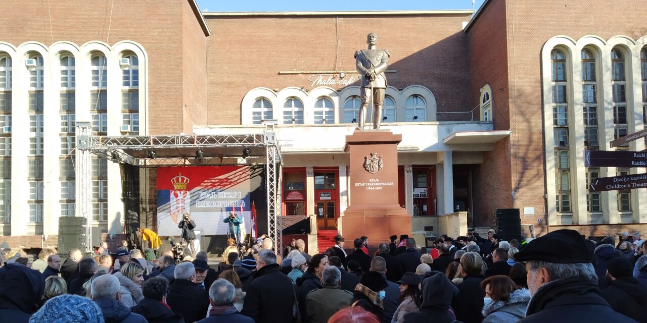 <span class="entry-title-primary">Kié a város?</span> <span class="entry-subtitle">A nemzeti frusztráció kiteljesedése Szabadka utcáin – akié a szobor azé a város? </span>