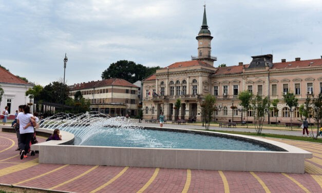 Óbecsén négyen állnak a rajtvonalra