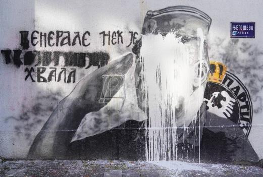 A hatalom utcai manifesztumai – minőségtelen vackok sovinizmussal nyakonöntve