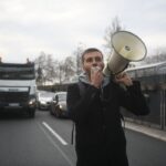 Manojlović: Vučić csak a független médiumok eltávolítása után írhatja ki a választást