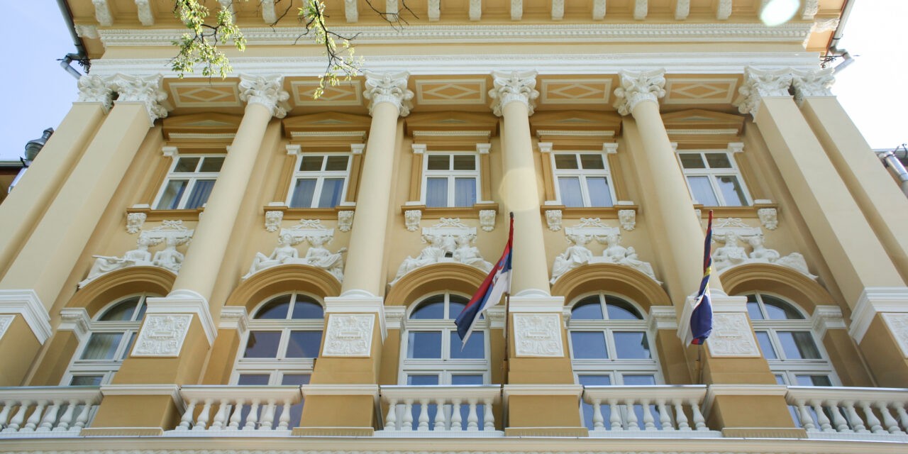 A szabadkai Magyar Tannyelvű Tanítóképző Kar is indítványozza a rektor leváltását