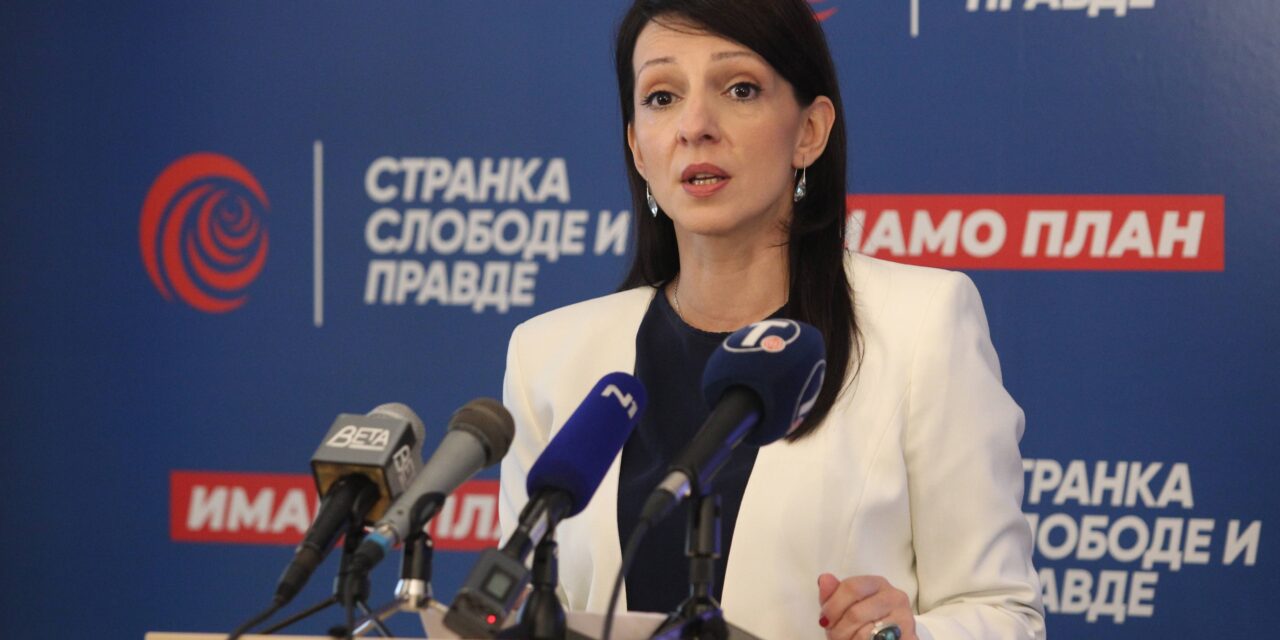 Tepić: Vonják meg Selaković mentelmi jogát és tartóztassák le!