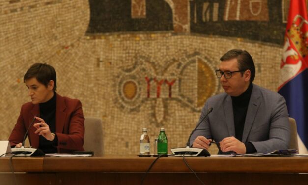 Ülésezik a Nemzetbiztonsági Tanács és a kormány is