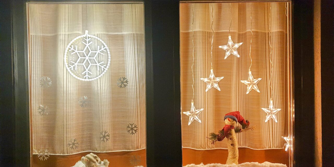 Fénylő ablakok Felsőhegyen