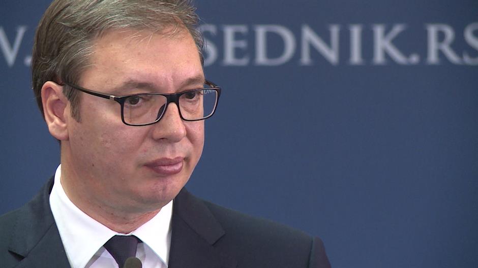 Vučić: Az ukrán és az orosz népre is testvérként tekintünk