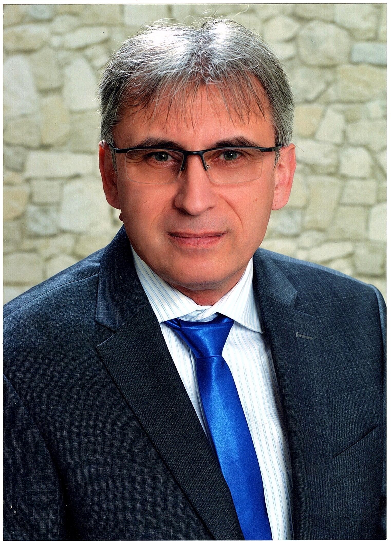 Horváth Zoltán igazgató