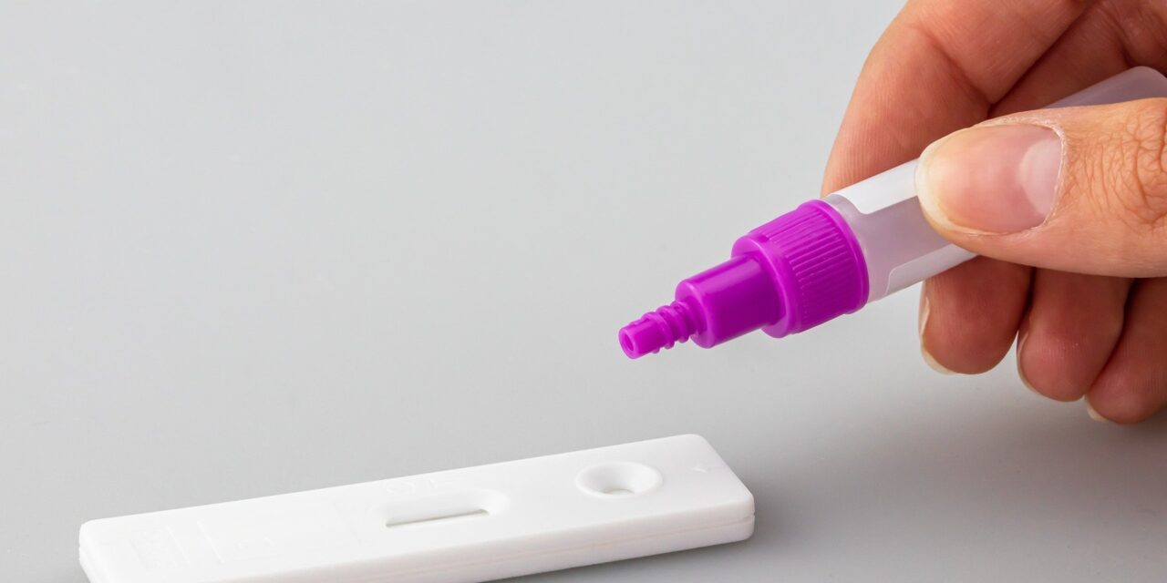 A 7352 tesztelt személyből 445 lett pozitív