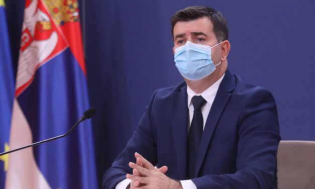 Đerlek: Nem kell pánikolni a koronavírus új variánsa miatt