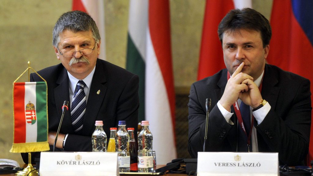 Sikkasztás miatt nyomoz a rendőrség a Kövér László kabinetfőnökét érintő ügyben