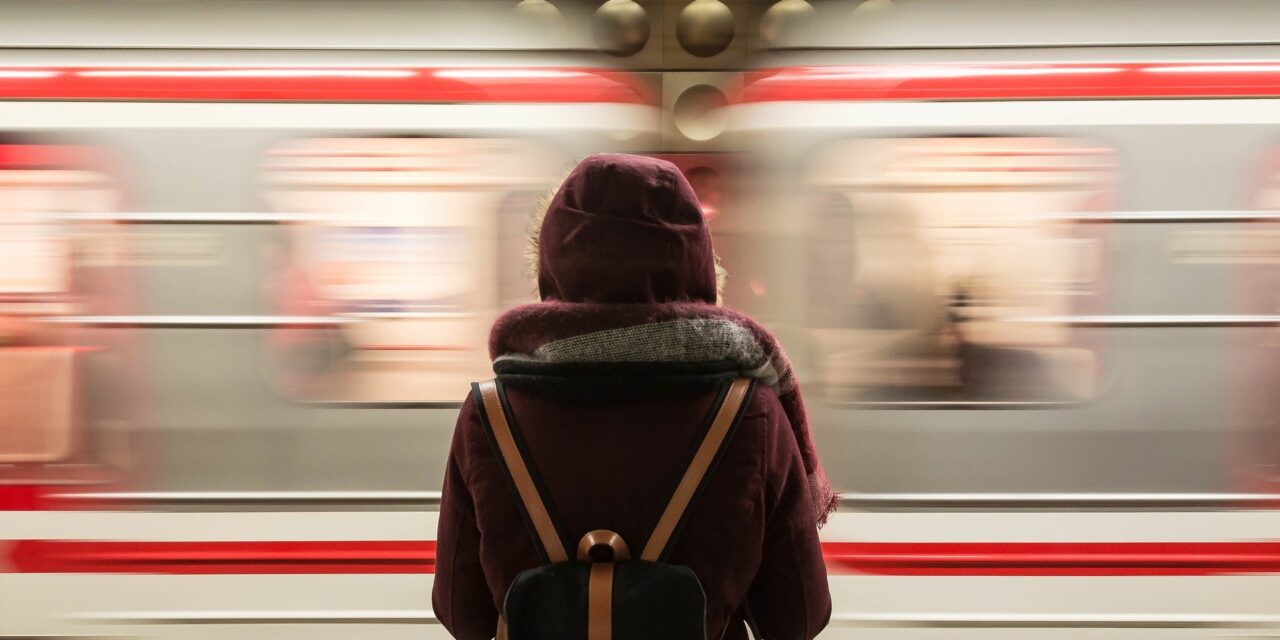 <span class="entry-title-primary">Cáfol a MÁV, de megerősítette: a jövő héten nem indul személyvonat Szabadka és Szeged között</span> <span class="entry-subtitle">Nem is tippelnek arra, mikor indulhat el valóban a vonatforgalom</span>