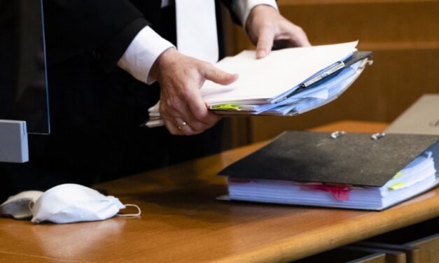 Fegyelmit kezdeményeznek a büntetést enyhítő ügyész ellen