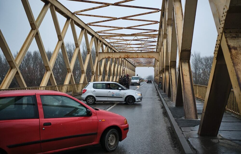 A következő híd- és útlezárást hétköznap tartják