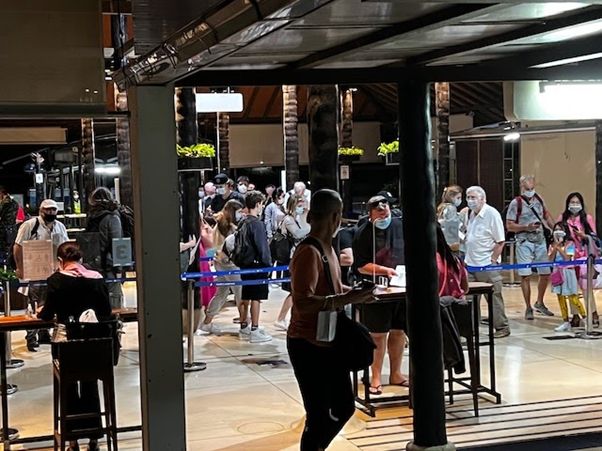 <span class="entry-title-primary">Megszökni a karanténszállóból…</span> <span class="entry-subtitle">...  és egyéb dolgok, amiket semmiképpen ne tegyél</span>