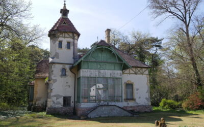 Kétszázezerrel olcsóbb lett a Titóról elnevezett villa Palicson Két éve nem talál gazdára