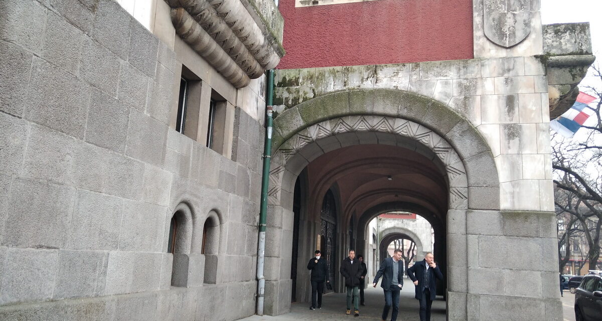 <span class="entry-title-primary">Gázvezetés nemzeti alapon?</span> <span class="entry-subtitle">Szinte szó nélkül maradt az ellenzék a képviselő-testület ülésén </span>