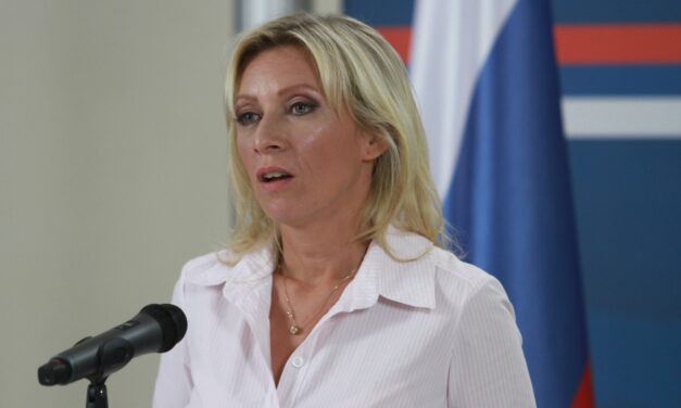 Zaharova: Hány Vučić elnök létezik?