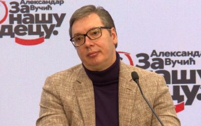 A Korrupcióellenes Ügynökségnek kellene vizsgálnia, hogyan kerülhetett Vučić neve a választási listákra