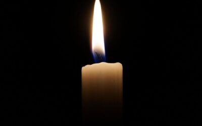 Az utolsó pillanatban gyásznapot hirdetett a kormány