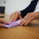 Kamatostól kell visszafizetni a már megtérített hitelfeldolgozási költségeket