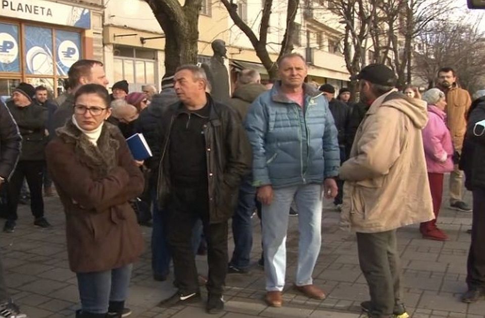 Vulin leváltását követelik a šabaciak a városban elharapózott erőszak miatt