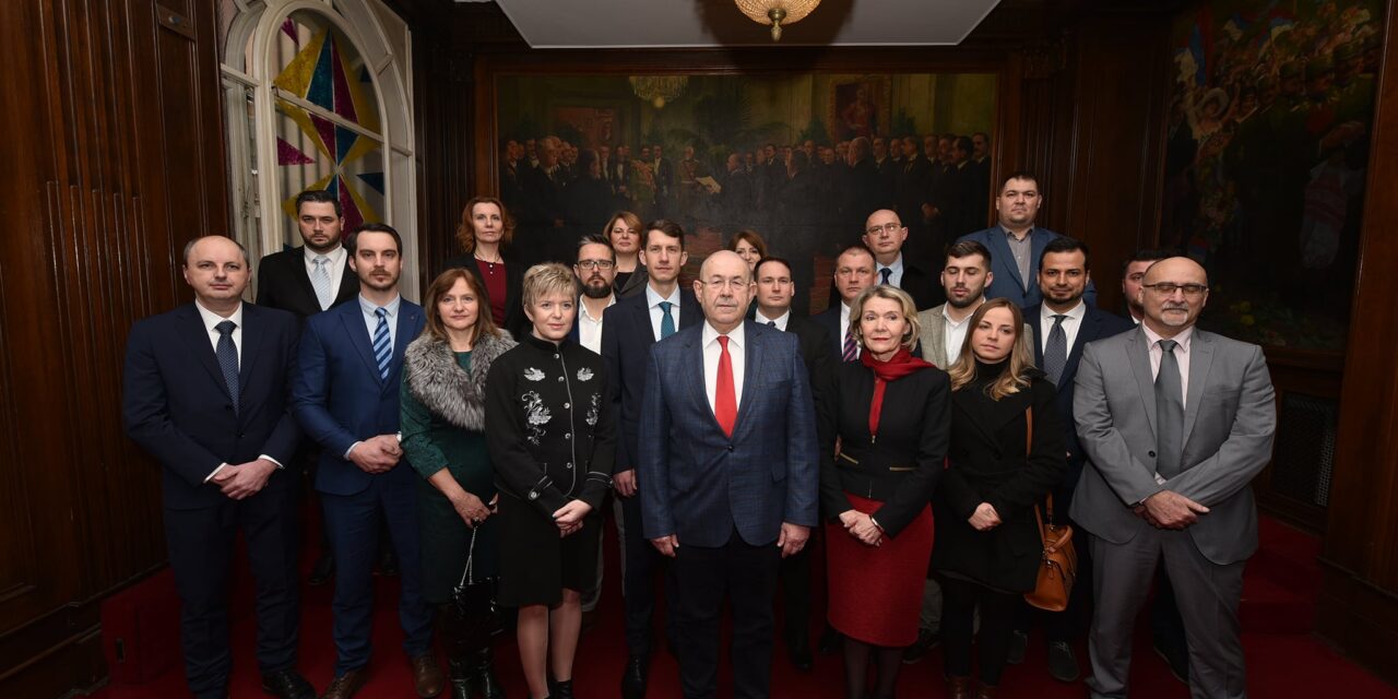 A VMSZ egy helyet javított, Pék Zoltán tizenegyet rontott