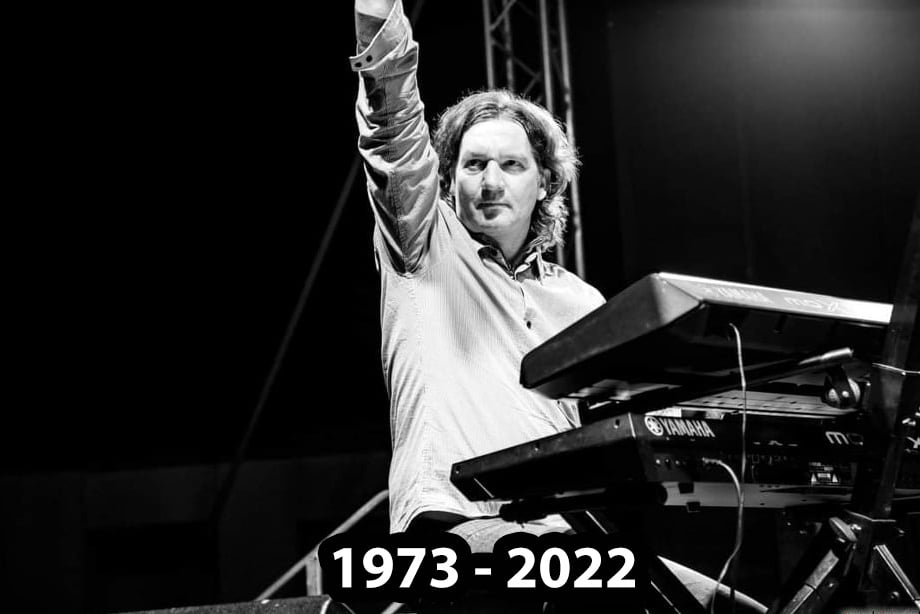 Elhunyt Vojnić Tunić Zsolt, a 3+2 együttes billentyűse