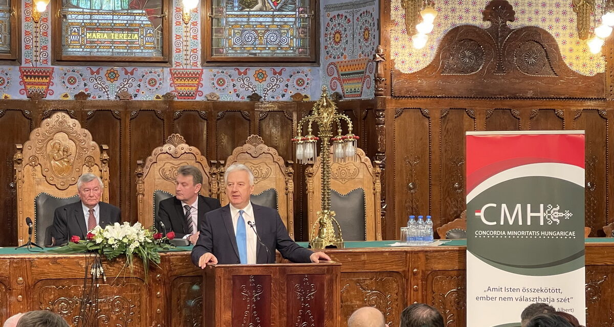 <span class="entry-title-primary">Semjén: Az Orbán-Vučić-Pásztor csillagállást ki kell használni!</span> <span class="entry-subtitle">Húszéves a vajdasági CMH Polgári Egyesület</span>