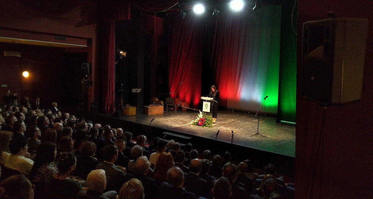 Varga Judit: Előre kell menni, nem hátra, nem csak azért, mert piros volt a paradicsom, nem sárga