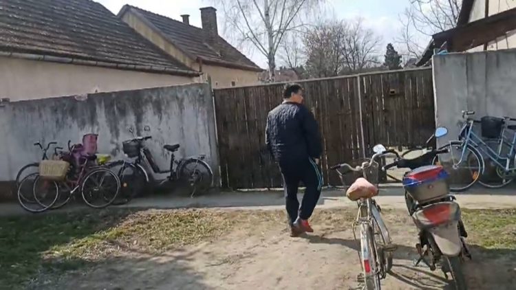 Megtámadták a Moramo jelöltjét Óbecsén