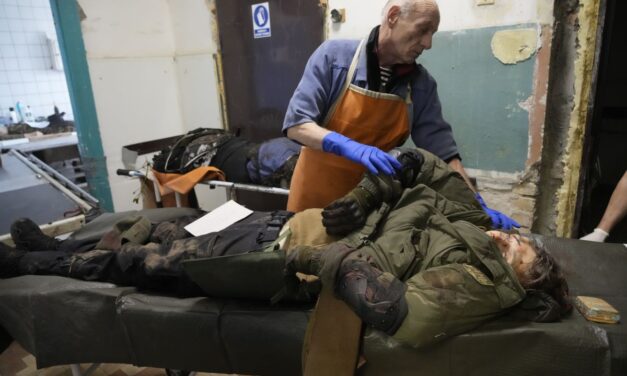 Vérbe áztatott megalomán birodalmi küldetéstudat