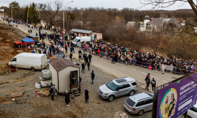 „Ha Oroszország győz, több millió ukrán menekült jön Európába”