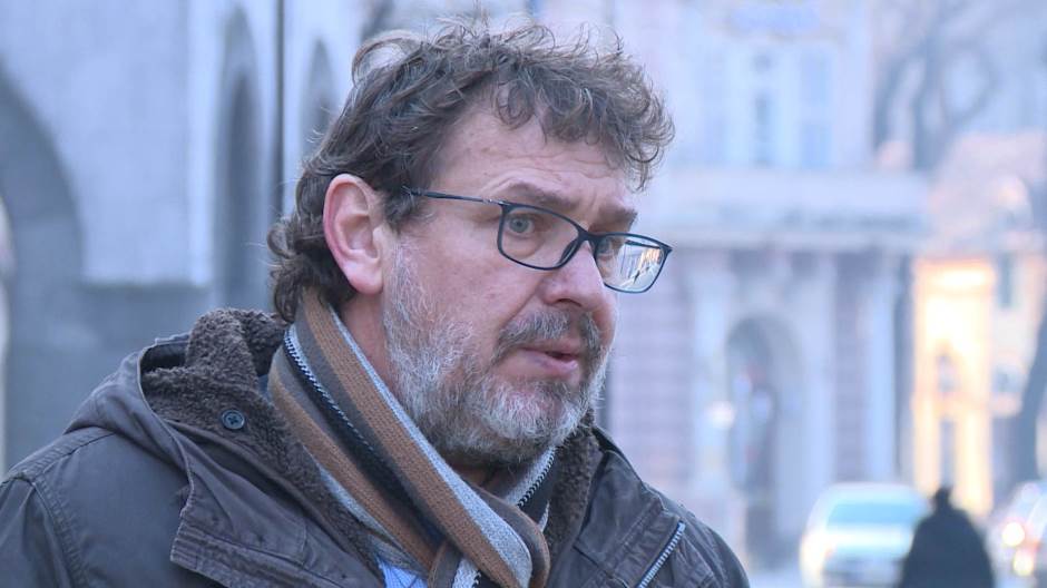 A Vajdasági Horvátok Demokratikus Szövetsége elnökségének többsége elhatárolódott elnökétől