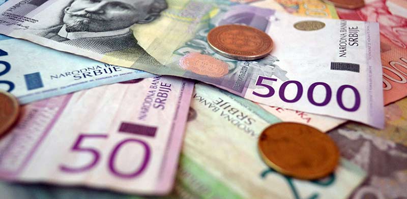 <span class="entry-title-primary">A nyugdíj már csak 42 százaléka az átlagbérnek</span> <span class="entry-subtitle">Családi Kör (2022. április 28.) – lapszemle</span>