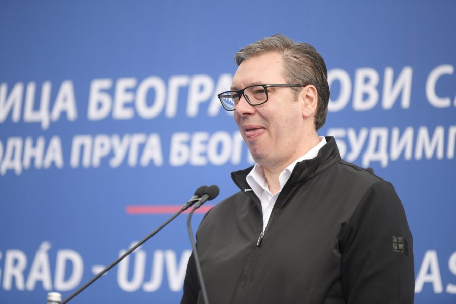 Vučić: Lesz elég élelem, de az energiaellátással gondok vannak