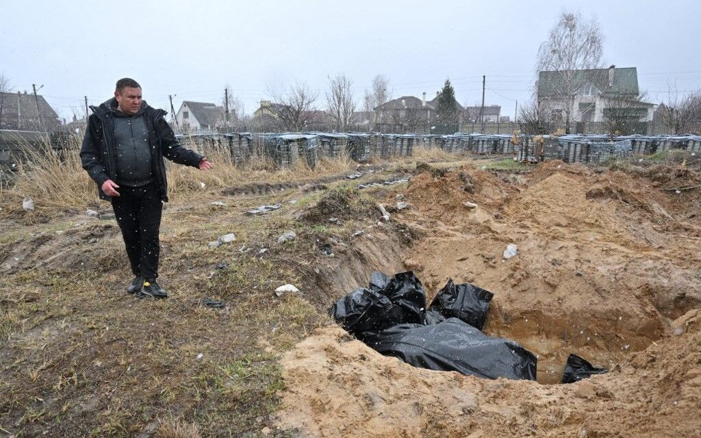 A brit kormány segíti a háborús bűncselekményekre utaló bizonyítékok összegyűjtését