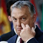 Már lehet fogadni arra, hogy őrizetbe veszik-e Orbán Viktort