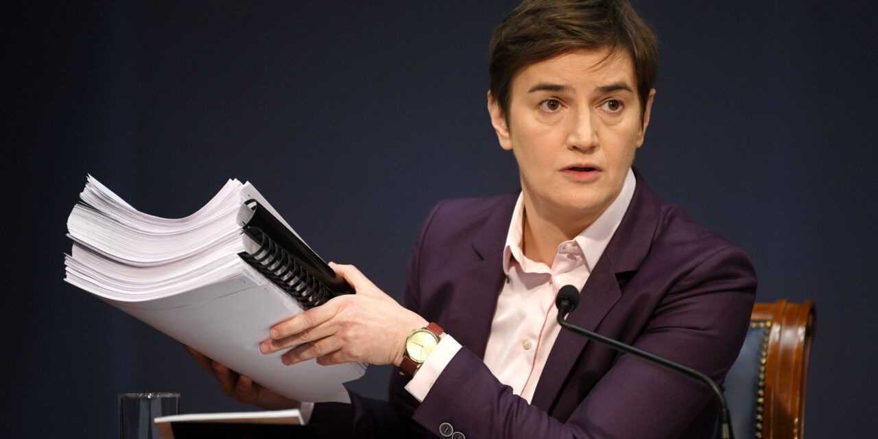 Brnabić: Az ellenzék reagáljon az aláíráshamisítással kapcsolatos vádakra