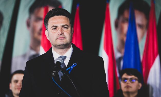 Márki-Zay Péter jobbközép néppártot épít