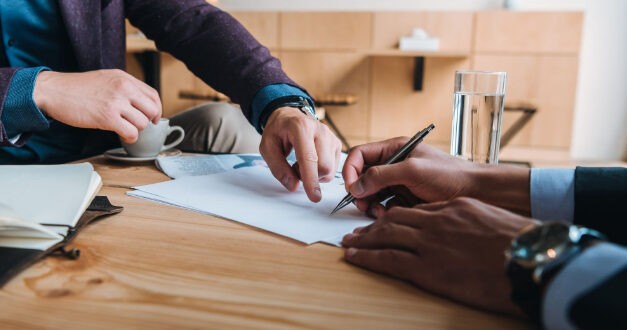 Hatnapos munkahetet vezetnek be Görögországban