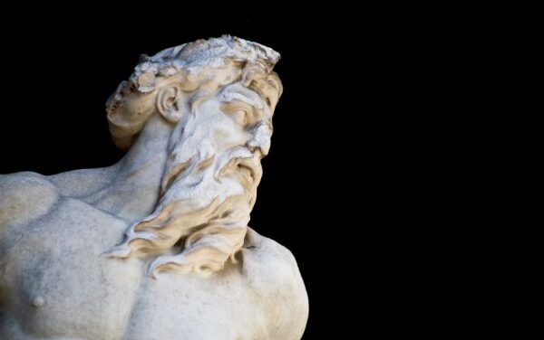 Hübrisz és udvari bolondok