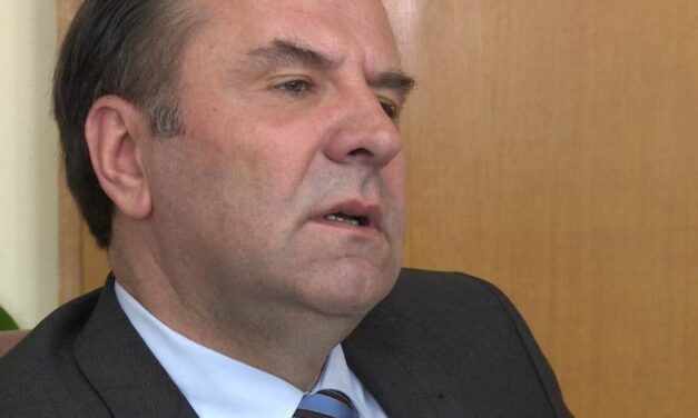 Ljajić: Sokat beszélünk Vajdaság lehetőségeiről, de konkrét lépések nem történnek