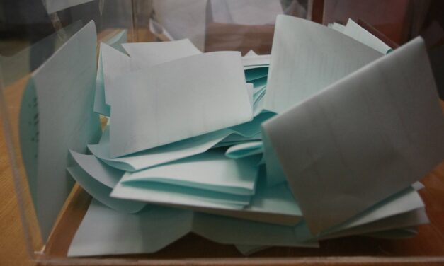 Csalások gyanúja merült fel