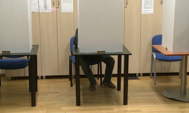 Névhasonlóságra játszik a (fantom)lista