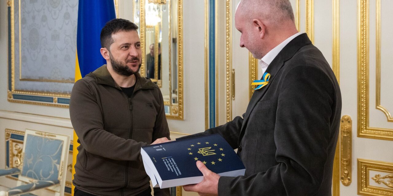 Ukrajna átadta az uniós jelentkezéshez szükséges első dokumentumokat