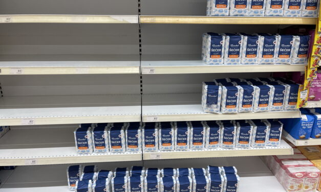 Vučić: Véget ért a cukormizéria