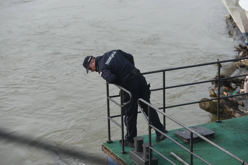 Egy férfi holttestét emelték ki a Szávából