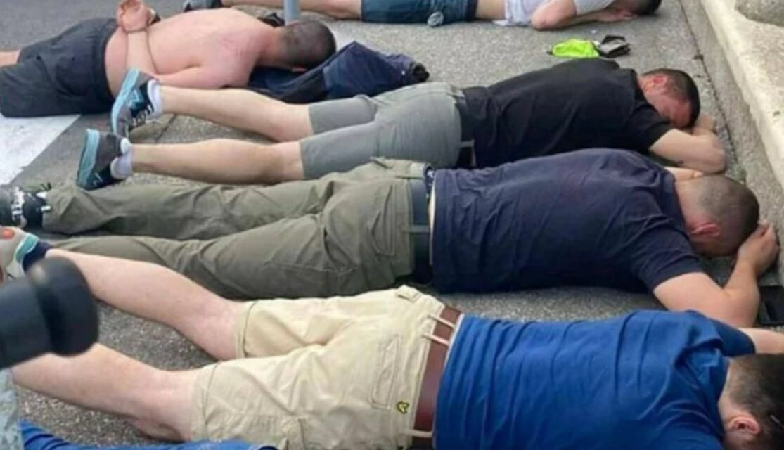 Futballhuligánok verekedtek össze a fővárosban