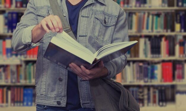 <span class="entry-title-primary">Tudományok összhatása a jobb megértés érdekében</span> <span class="entry-subtitle">Megjelent a Tanulmányok 2022/1-es száma és a folyóirat A tanszék életéből című melléklete</span>